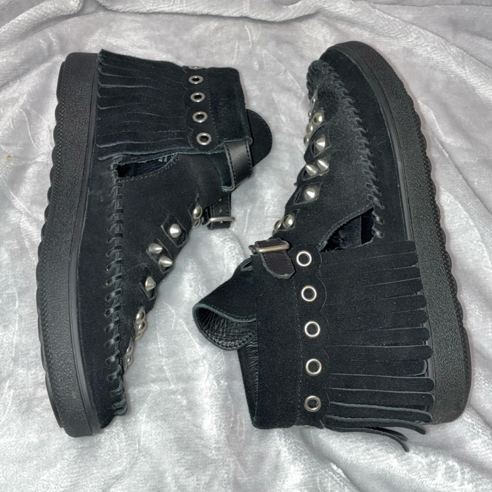 Coach Fringe Roccasin Sneaker with Stud Accents in Black, Women’s 8 - Picture 5 of 7